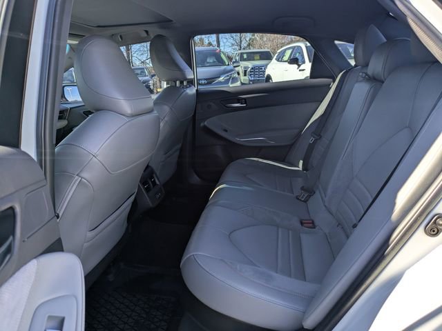 Used 2019 Toyota Avalon XSE w/ Carpet Mat Package image 14