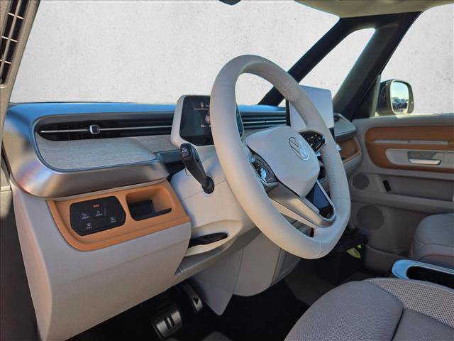 Used 2025 Volkswagen ID. Buzz Pro S Plus image 9
