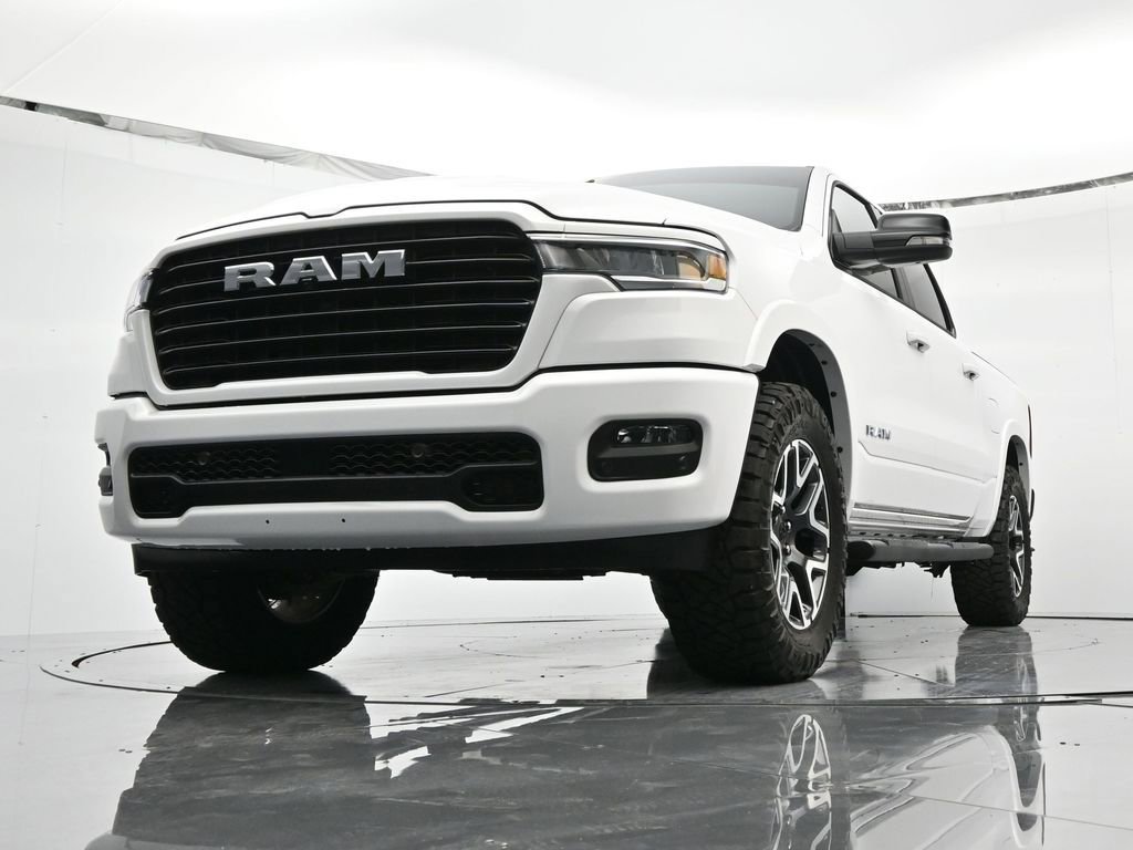 New 2025 RAM 1500 Laramie w/ Sport Appearance Package AWD/4WD image 35