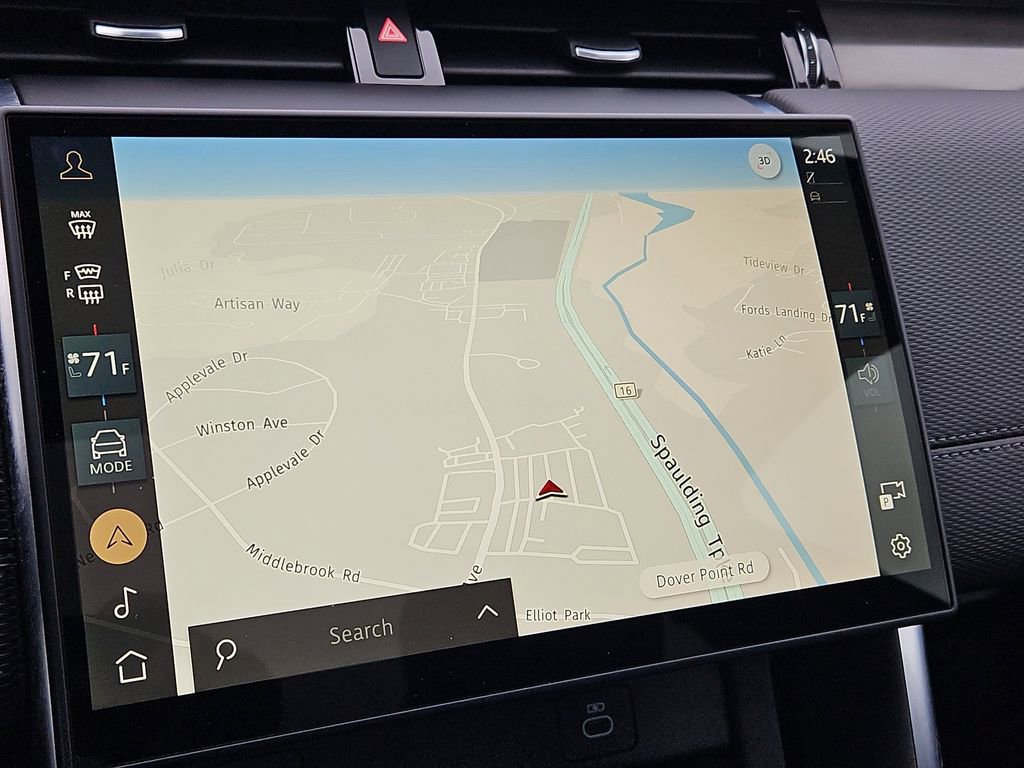 Used 2024 Land Rover Discovery Sport Dynamic SE image 17