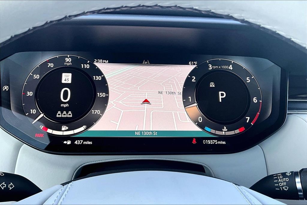 Used 2025 Land Rover Range Rover Sport Dynamic SE image 22