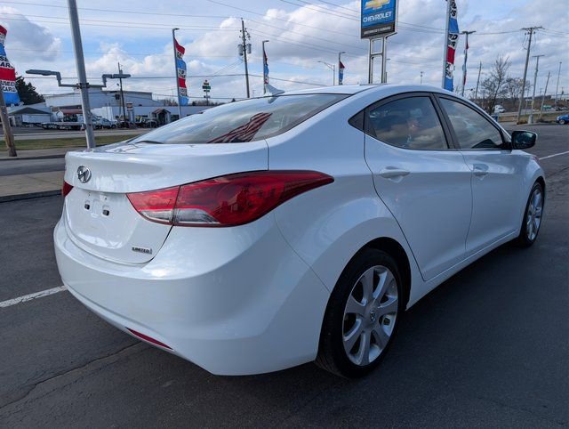 Used 2013 Hyundai Elantra Limited image 5