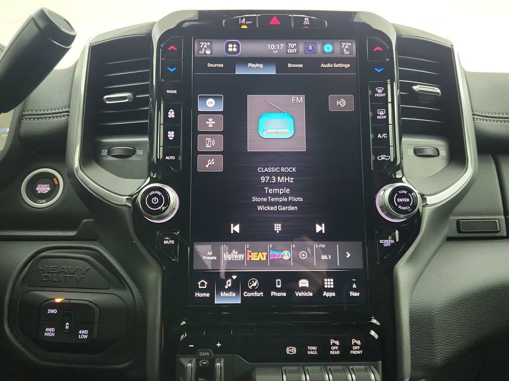 New 2026 RAM 2500 Laramie w/ Night Edition AWD/4WD image 15