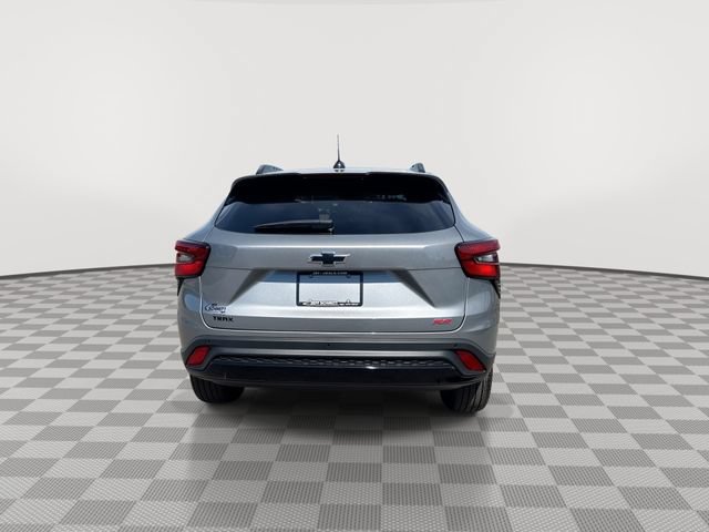 New 2026 Chevrolet Trax RS w/ Sunroof Package FWD image 14