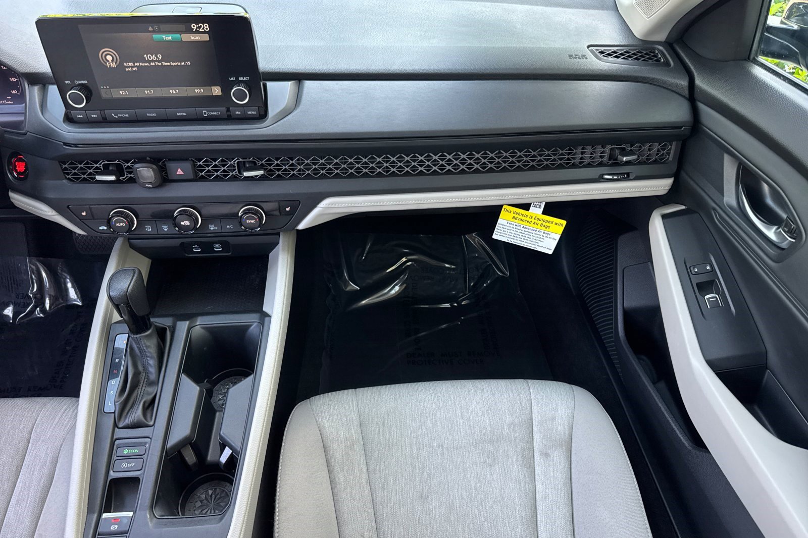 Used 2023 Honda Accord EX image 28