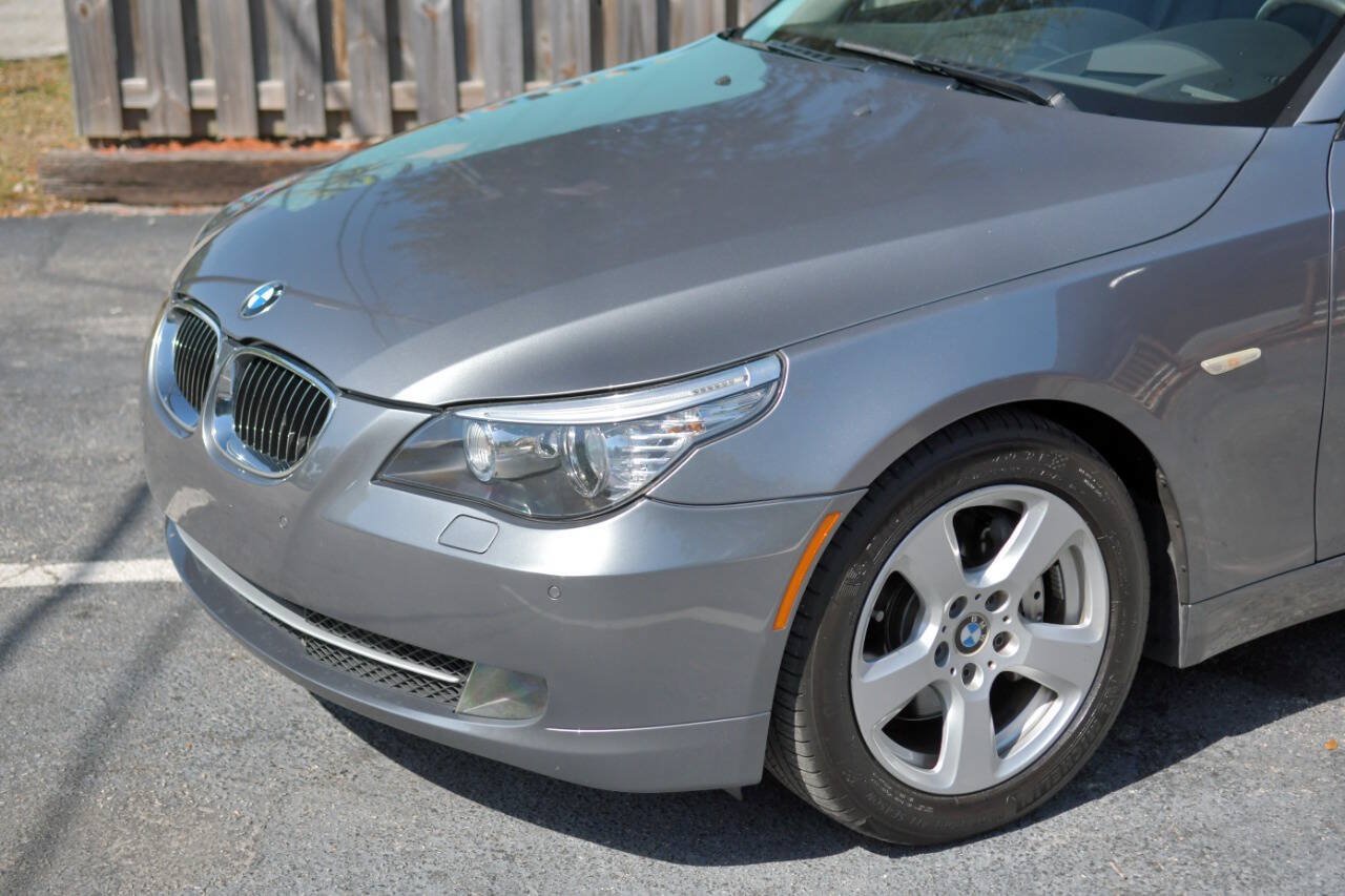 Used 2008 BMW 535xi Sedan w/ Premium Pkg AWD/4WD image 7
