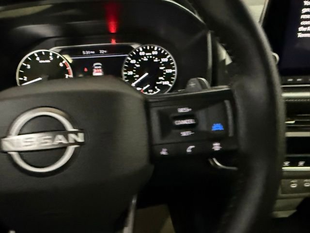 Certified 2025 Nissan Rogue SV image 16