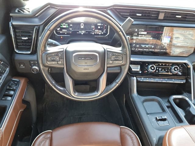Used 2025 GMC Sierra 2500 Denali Ultimate image 5