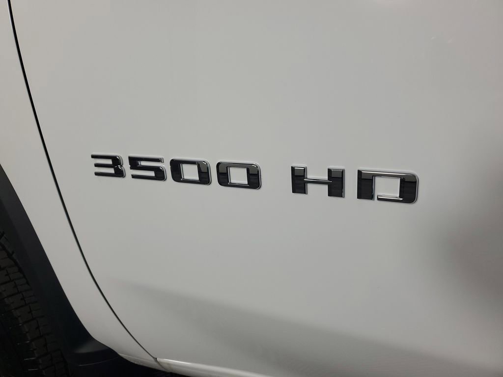 New 2026 Chevrolet Silverado 3500 LT w/ Convenience Package image 12