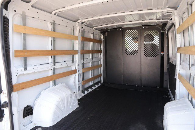 Used 2025 RAM ProMaster 2500 w/ U-Haul Equipment Group FWD image 8