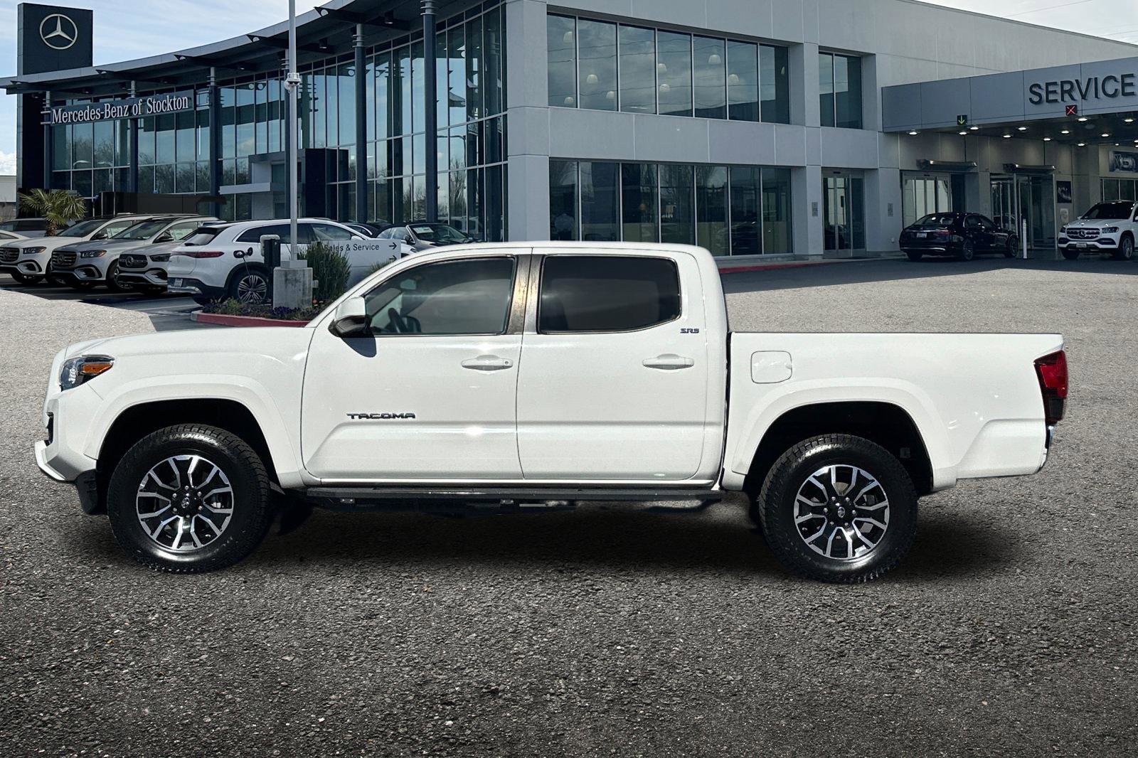 Used 2020 Toyota Tacoma SR5 image 7