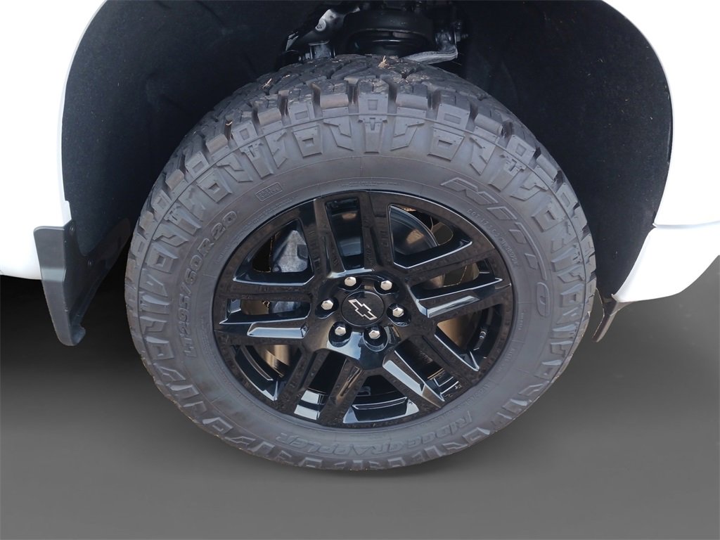 New 2025 Chevrolet Silverado 1500 RST w/ Convenience Package II image 16