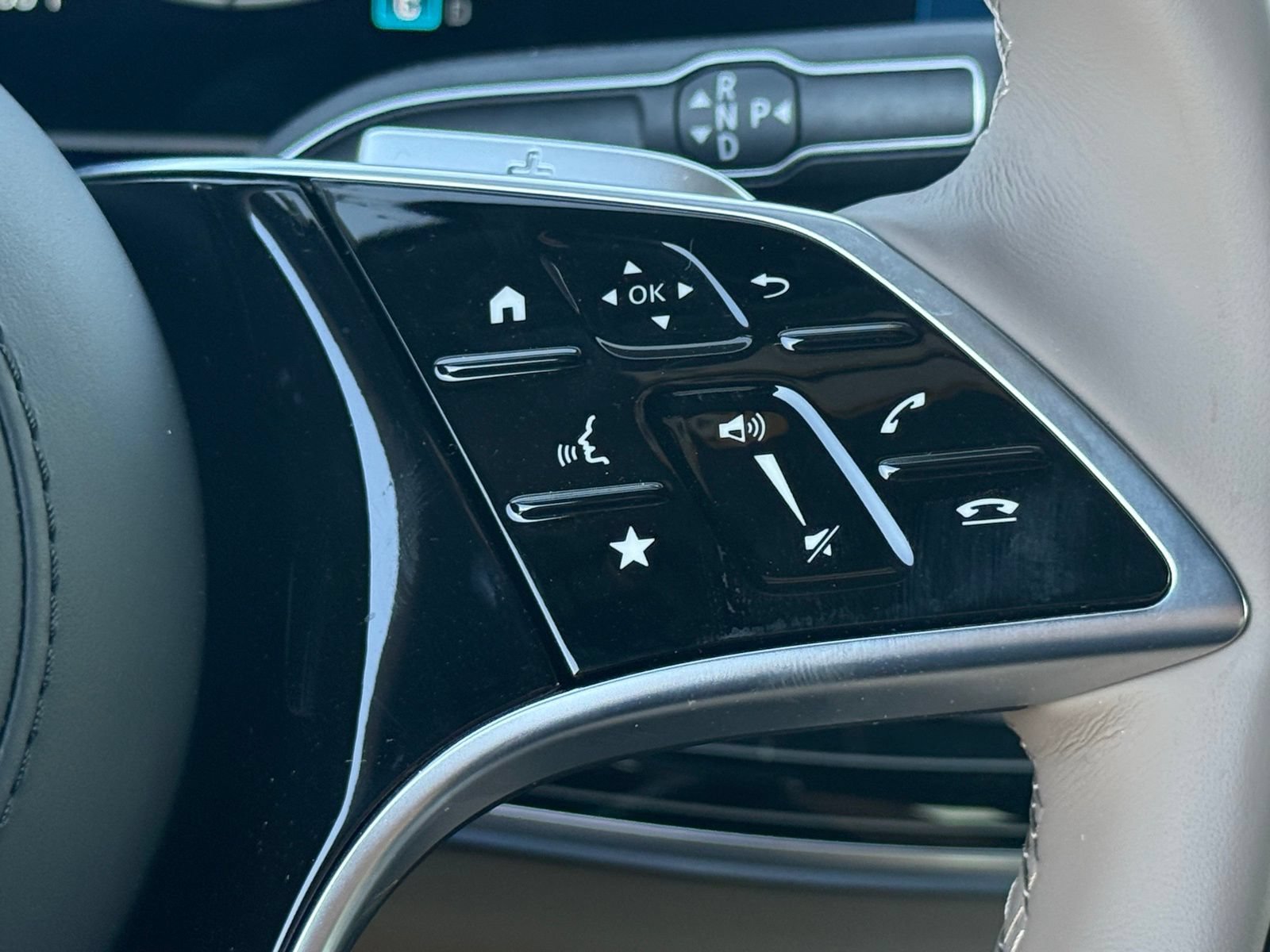 New 2026 Mercedes-Benz Maybach GLS 600 4MATIC image 21