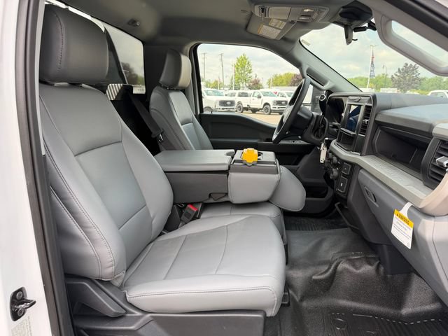 New 2026 Ford F550 4x4 Regular Cab Super Duty image 15