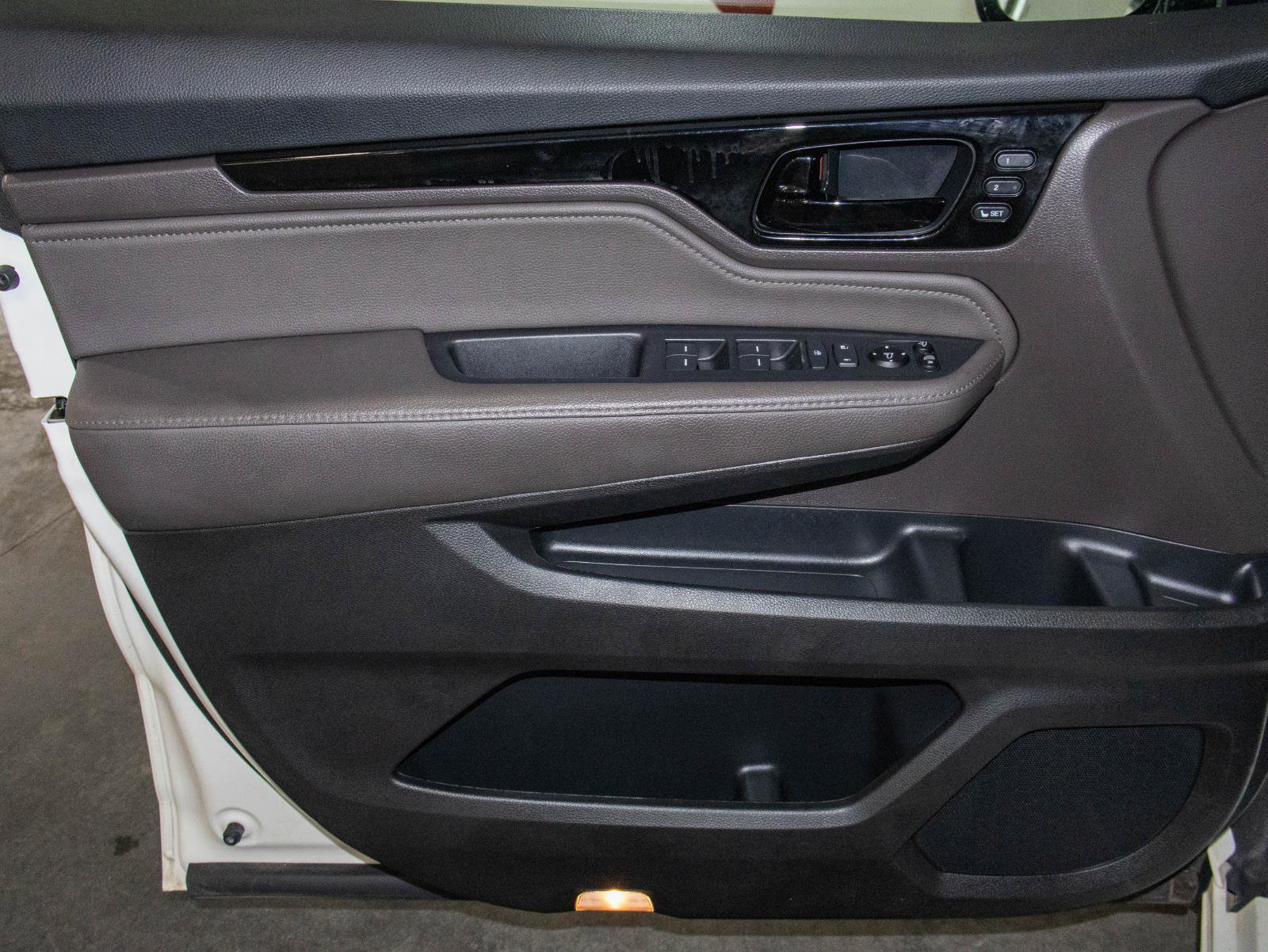 Used 2019 Honda Odyssey Elite image 11