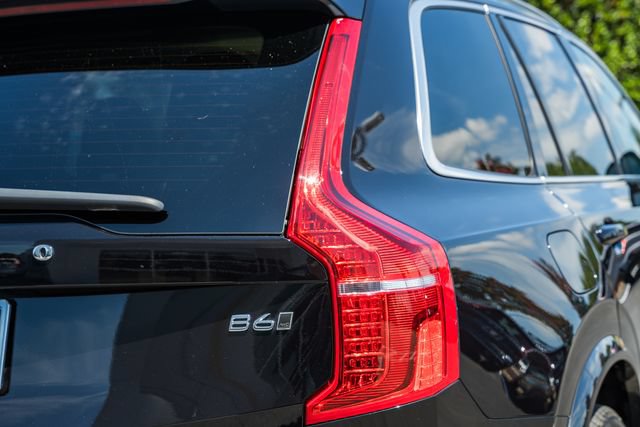 Certified 2024 Volvo XC90 B6 Ultimate AWD/4WD image 7