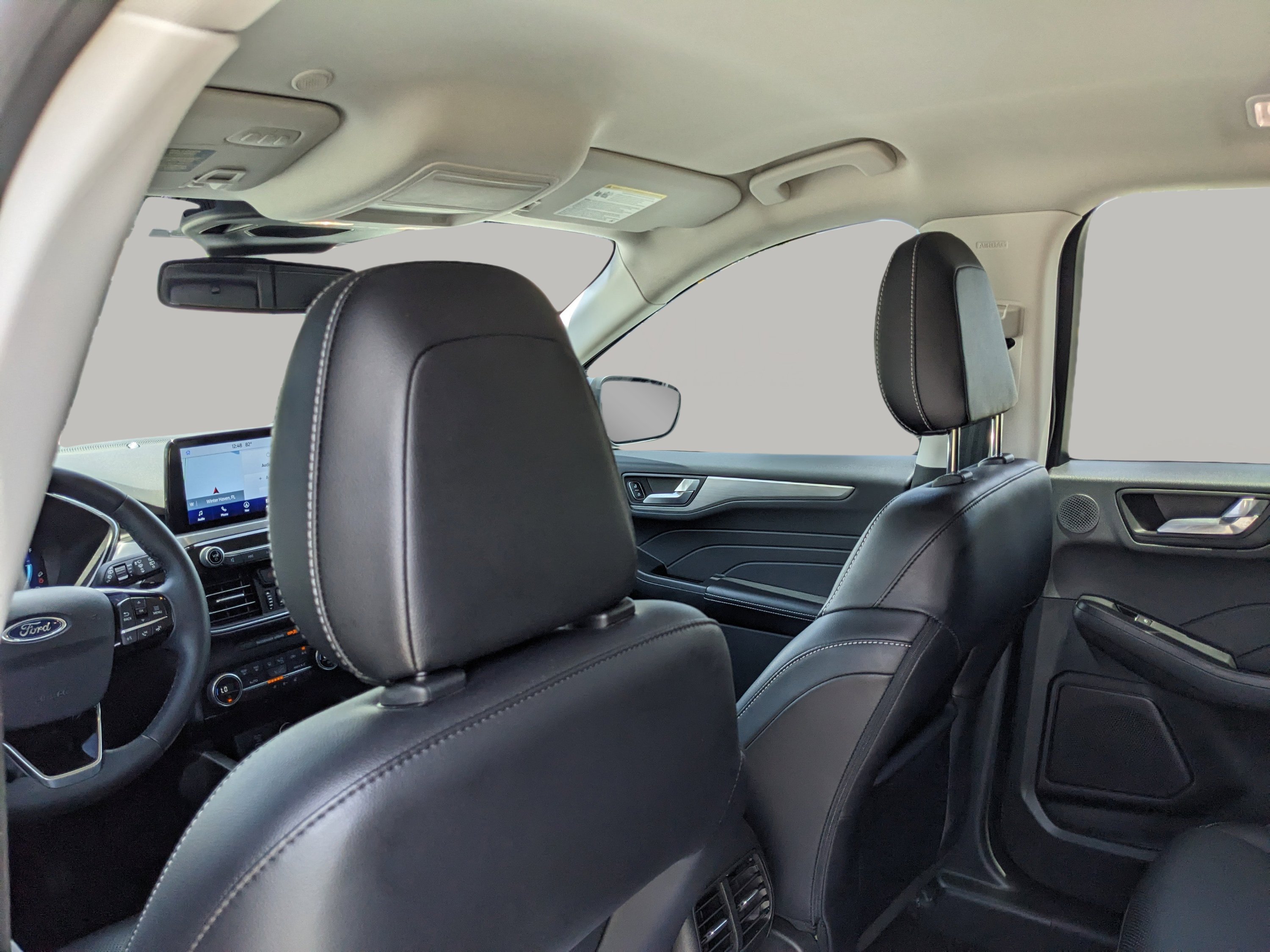 Used 2021 Ford Escape Titanium FWD image 21