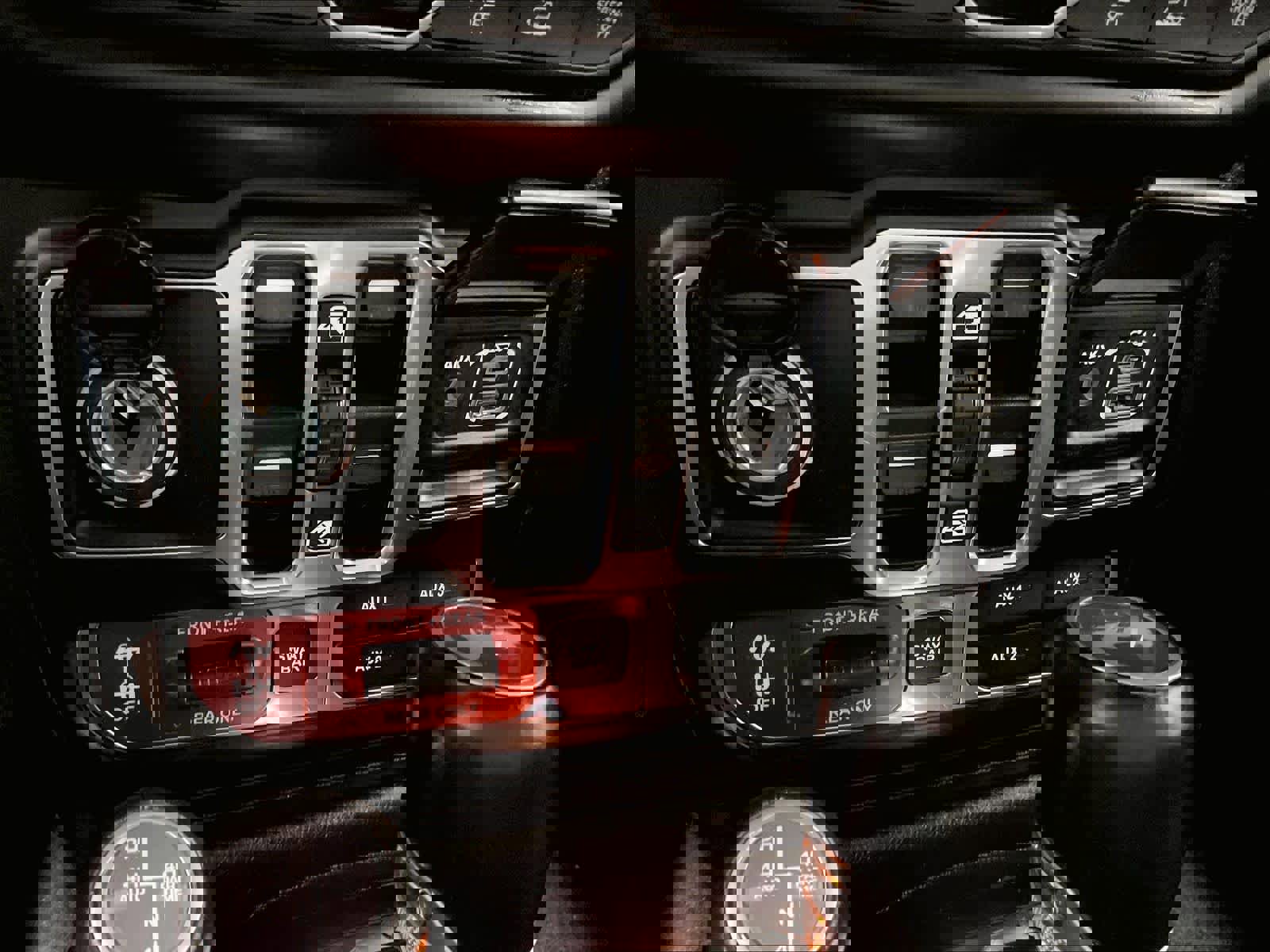 Used 2021 Jeep Wrangler Unlimited Rubicon 4xe w/ Steel Bumper Group AWD/4WD image 26