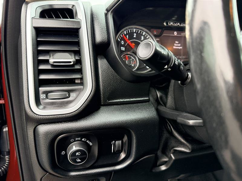 Used 2020 RAM 1500 Big Horn AWD/4WD image 31