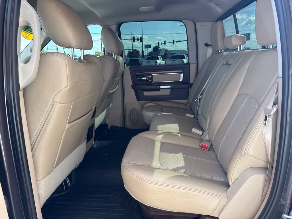 Used 2017 RAM 1500 Laramie w/ Convenience Group AWD/4WD image 15