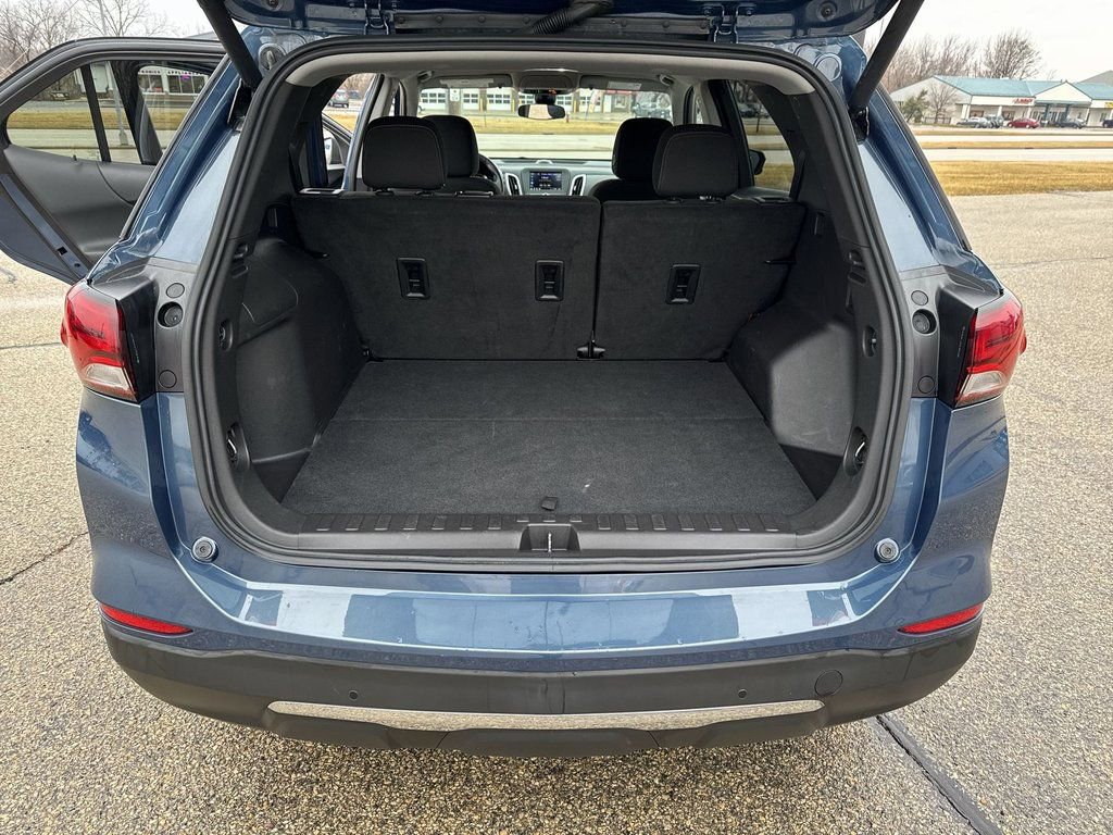 Certified 2024 Chevrolet Equinox LT AWD/4WD image 18