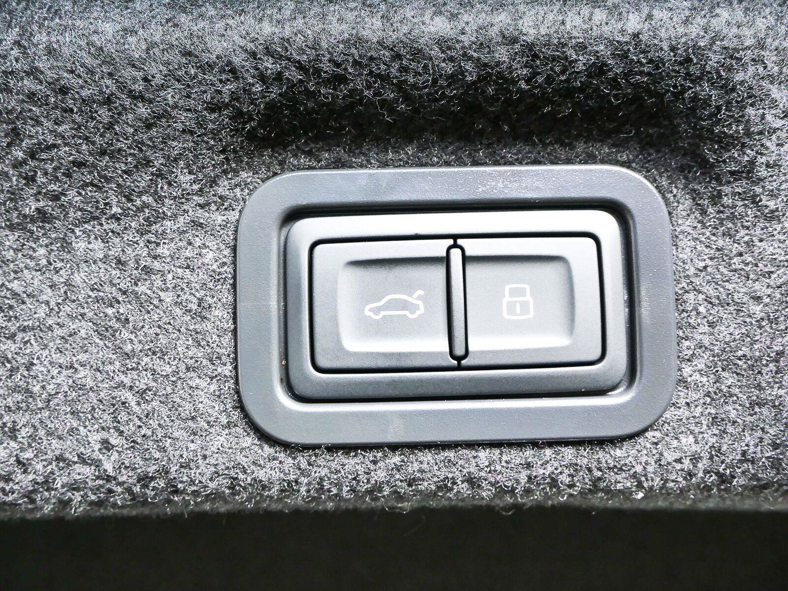 New 2026 Audi A6 Premium Plus AWD/4WD image 33