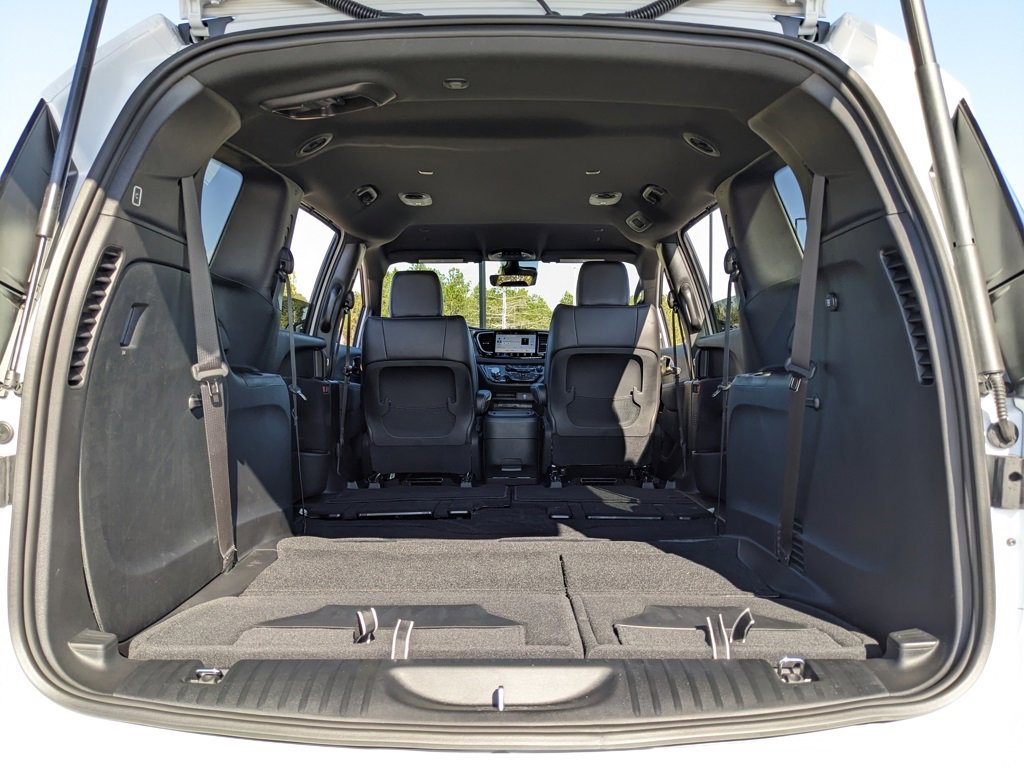 New 2026 Chrysler Voyager LX image 40