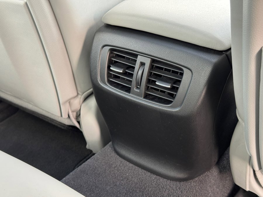 Used 2021 Acura TLX w/ Technology Package FWD image 36