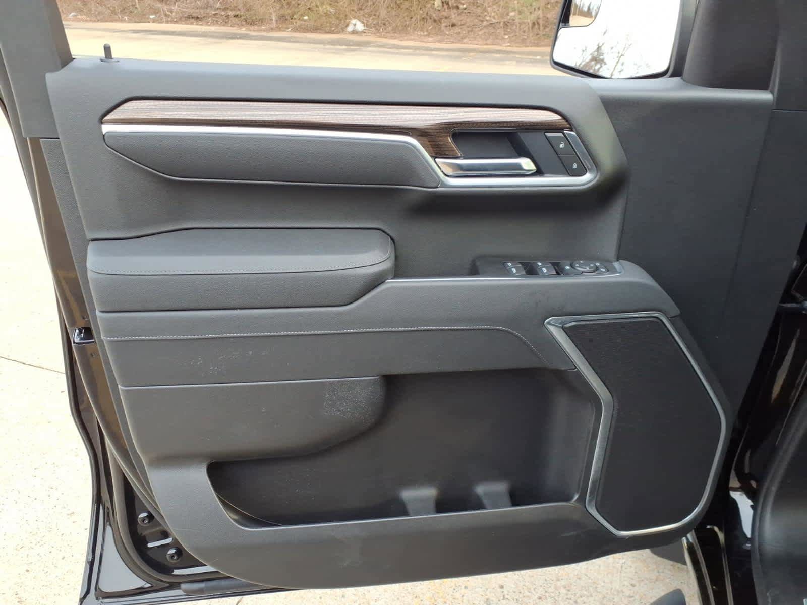 Certified 2026 Chevrolet Silverado 1500 RST w/ RST Select Package image 8