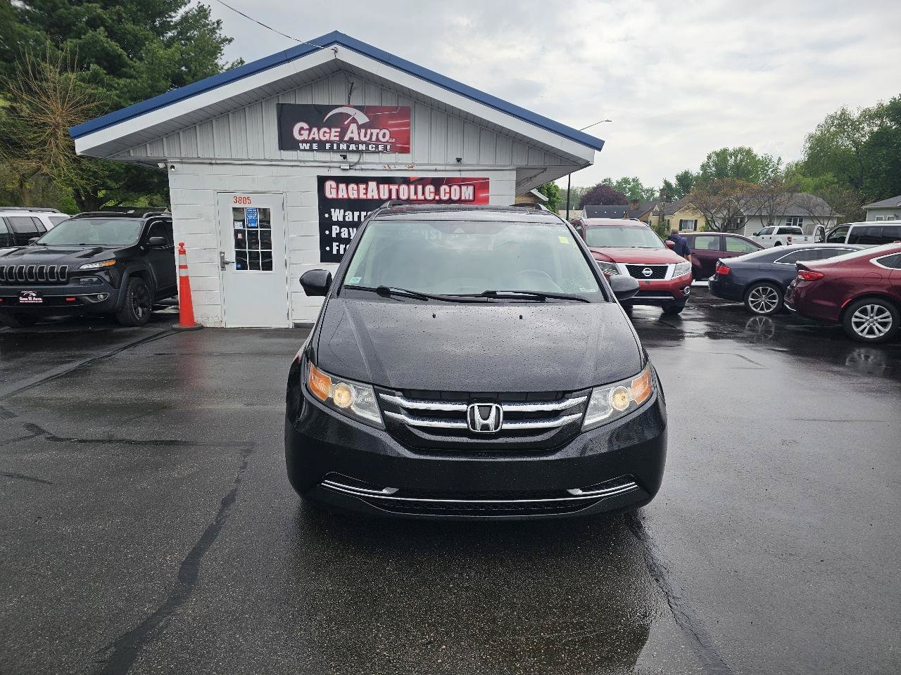 Used 2017 Honda Odyssey EX-L image 2
