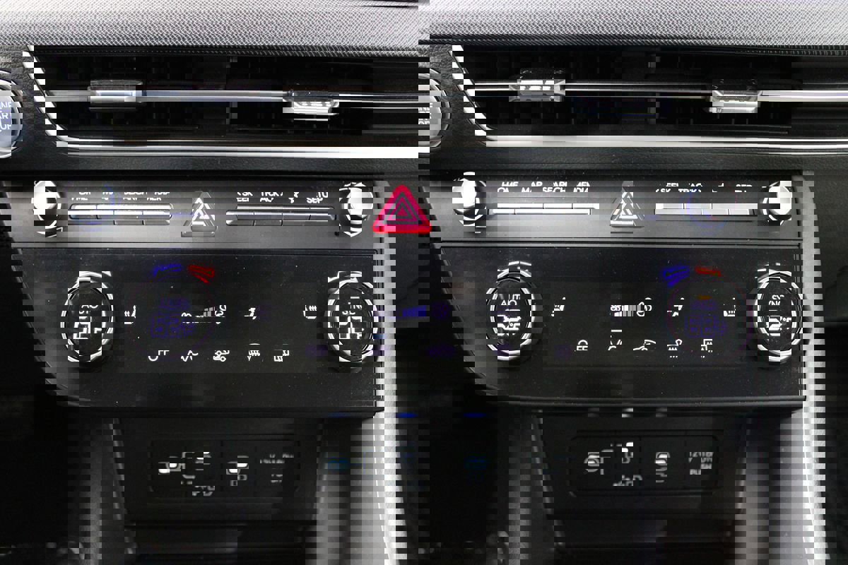 Used 2025 Hyundai Sonata SEL image 18