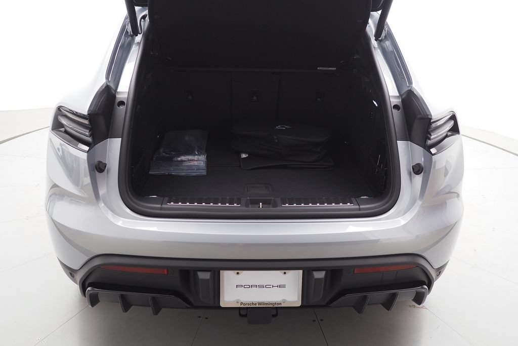 New 2026 Porsche Macan GTS Electric AWD/4WD image 27