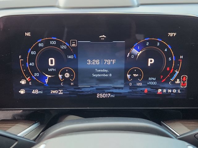 Used 2025 Chevrolet Tahoe Z71 w/ Z71 Off-Road Package AWD/4WD image 44
