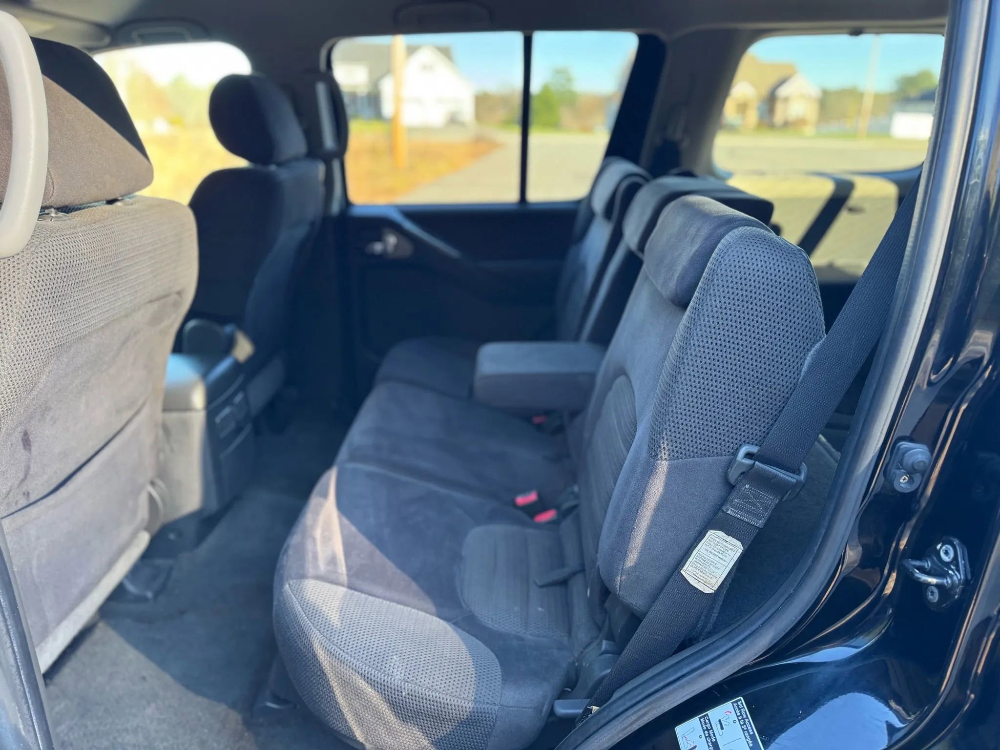 Used 2007 Nissan Pathfinder SE image 14