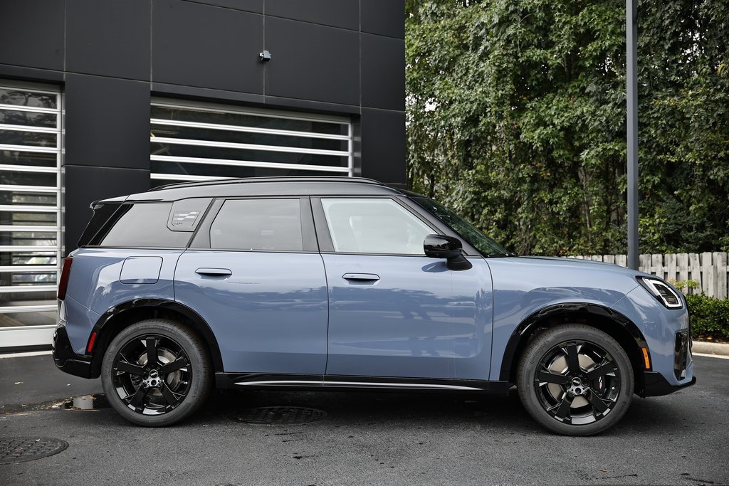 New 2026 MINI Cooper Countryman S w/ Comfort Package Max image 3