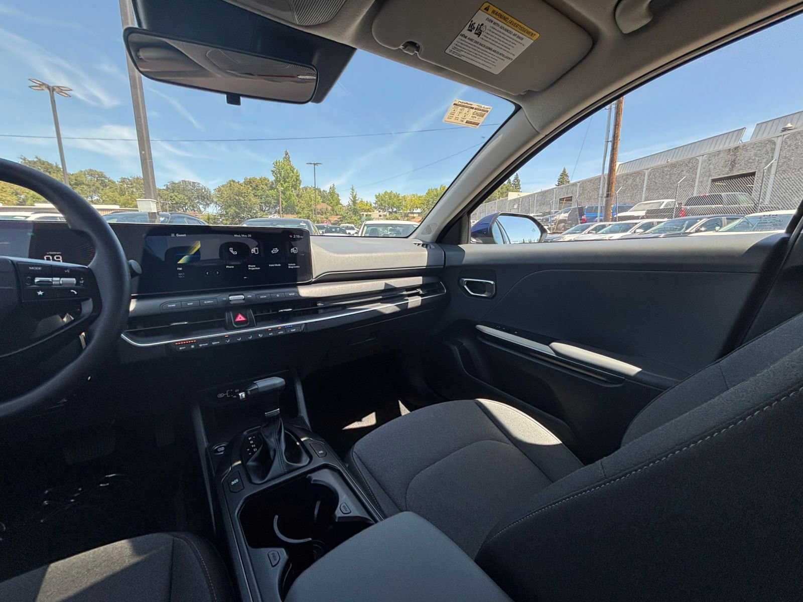 Used 2025 Kia K4 FWD image 34