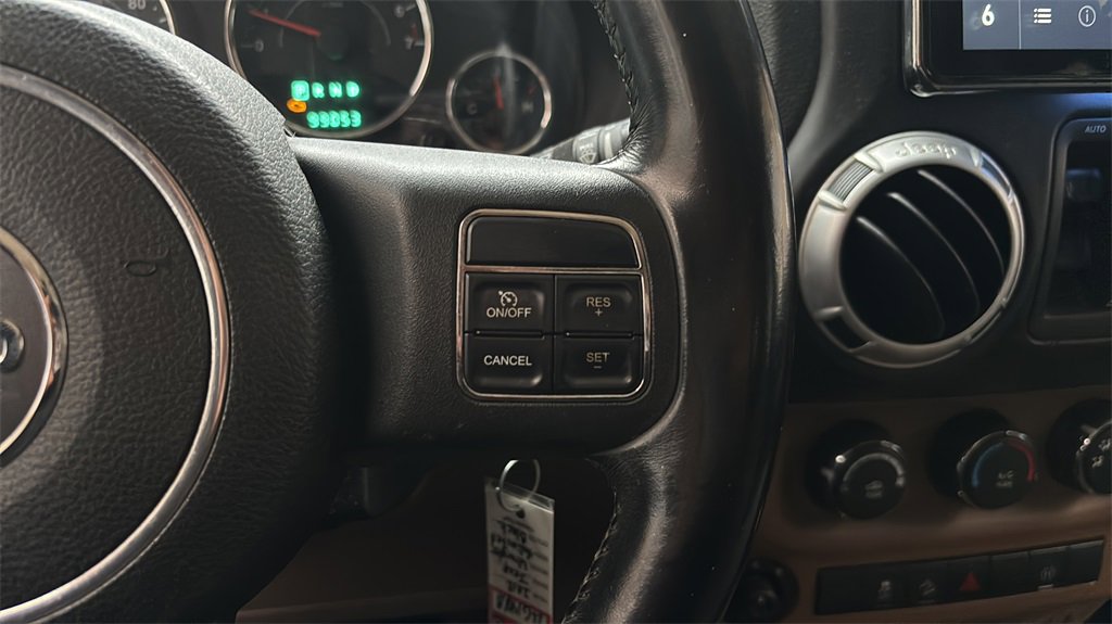 Used 2012 Jeep Wrangler Unlimited Sahara w/ Dual Top Group image 27