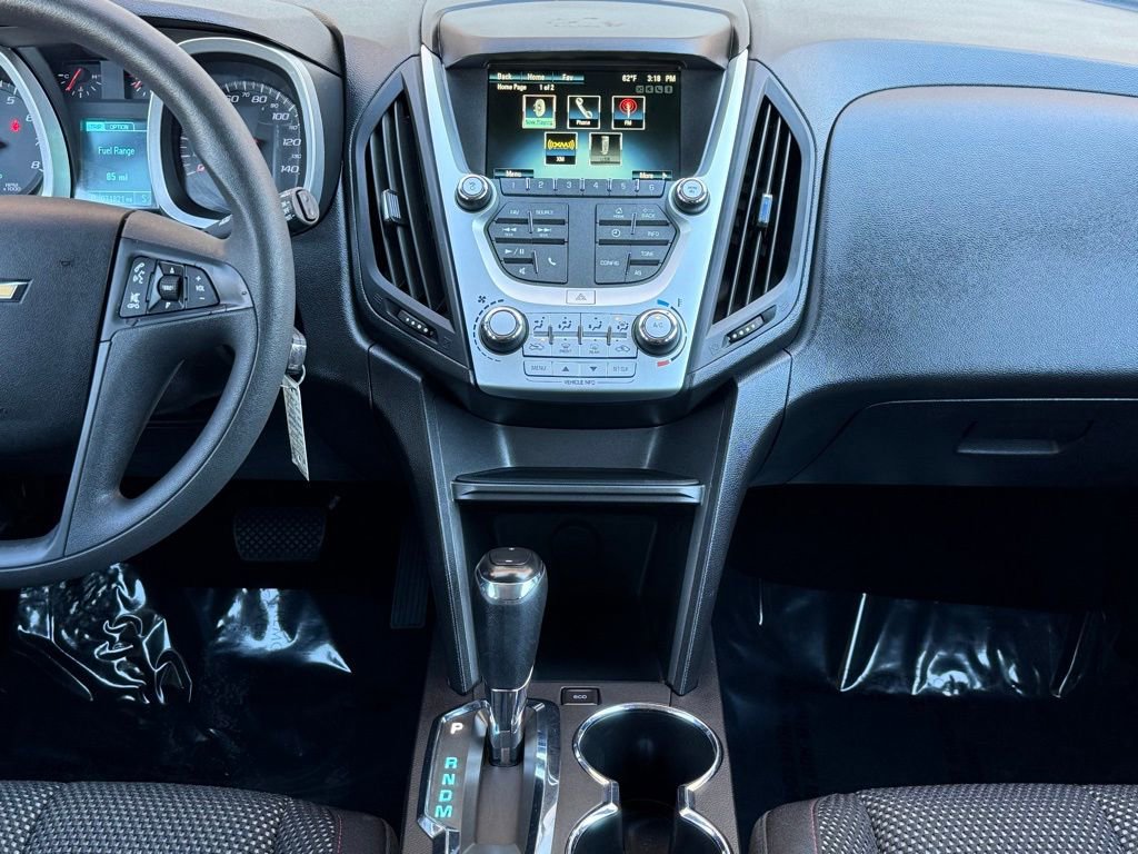 Used 2017 Chevrolet Equinox LS image 24