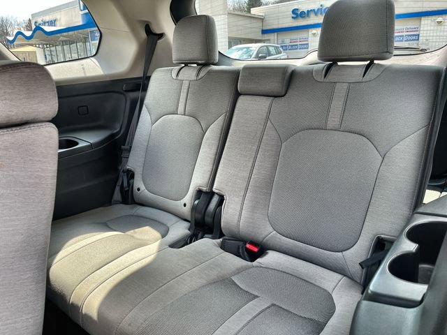 Used 2023 Honda Pilot LX image 26