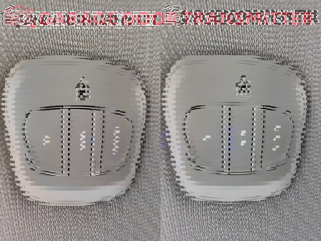 Used 2019 Jeep Cherokee Latitude Plus w/ Comfort/Convenience Group image 28