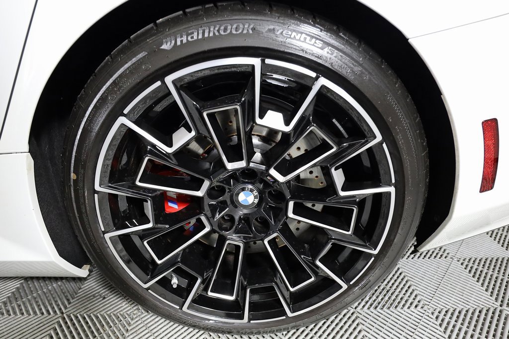 Used 2026 BMW M5 Touring image 47