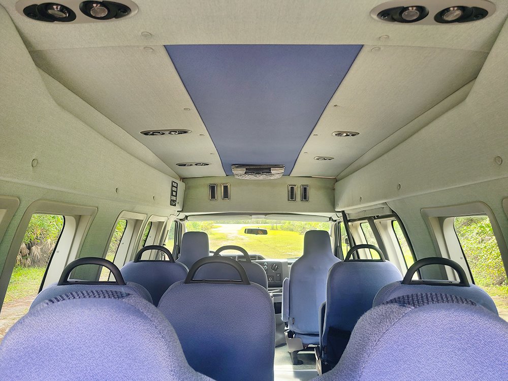 Used 2009 Ford E-250 and Econoline 250 Extended RWD image 21