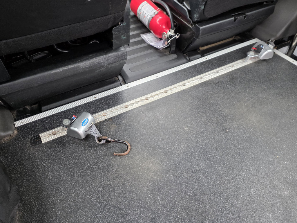 Used 2021 Ford Transit 350 XL RWD image 32