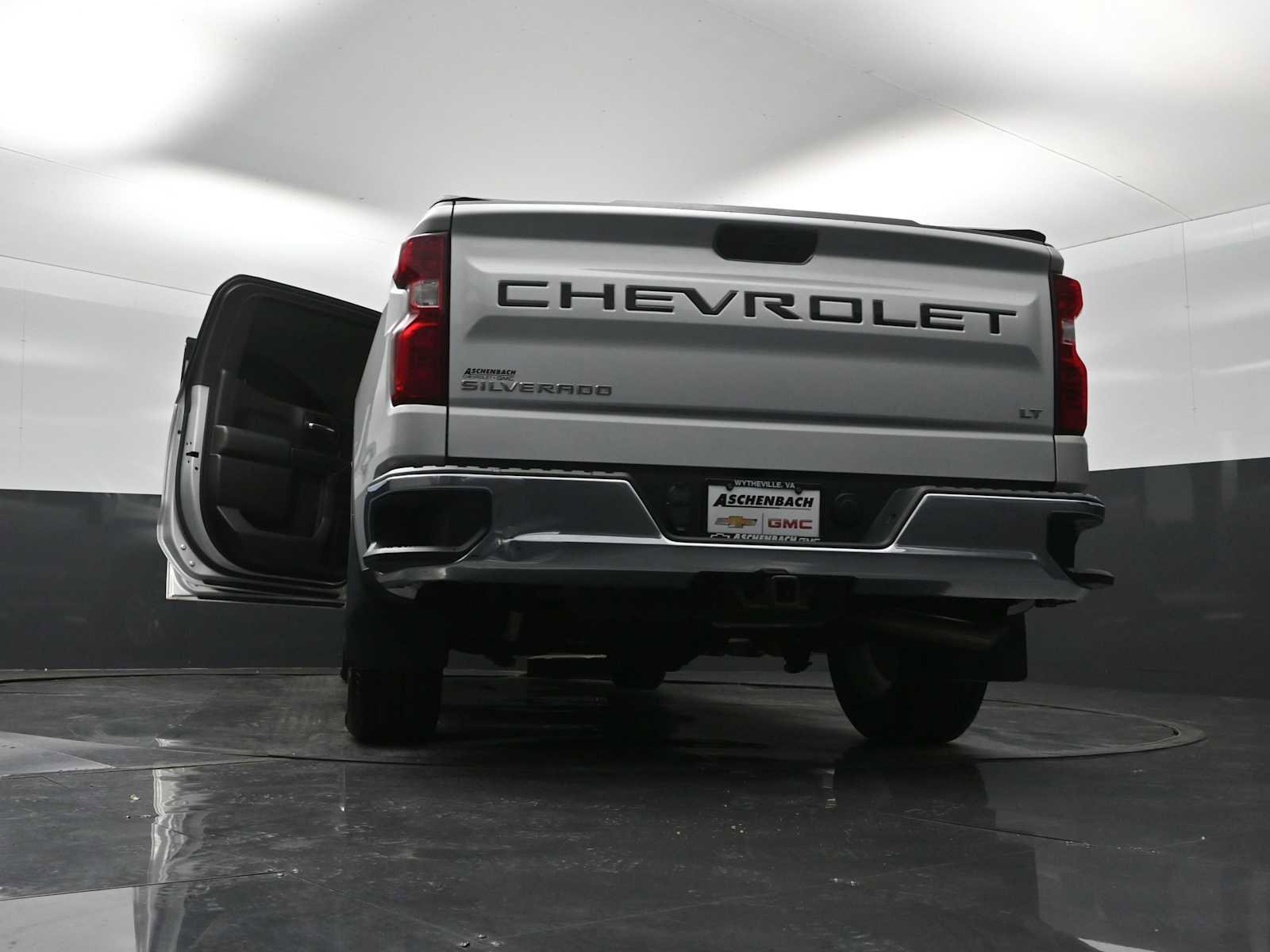 Used 2020 Chevrolet Silverado 1500 LT w/ All-Star Edition AWD/4WD image 30