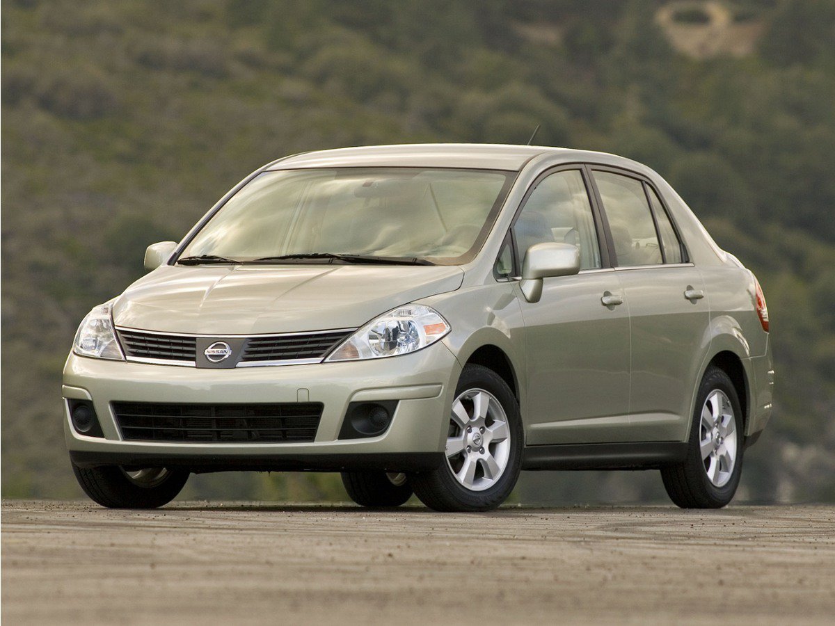 Used 2011 Nissan Versa Sedan w/ Navigation/Satellite Pkg FWD image 1
