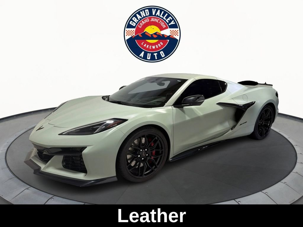 Used 2024 Chevrolet Corvette Z06 image 3
