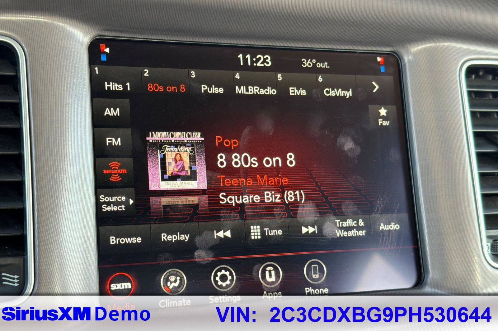 Used 2023 Dodge Charger SXT image 23