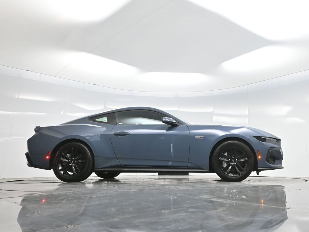 Used 2025 Ford Mustang GT RWD image 49