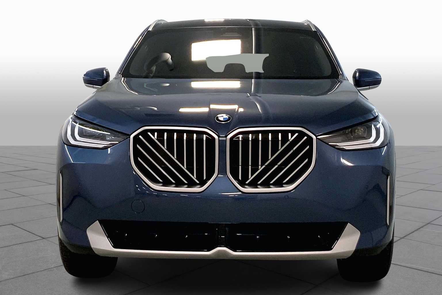 New 2025 BMW X3 xDrive30i w/ Convenience Package AWD/4WD image 3