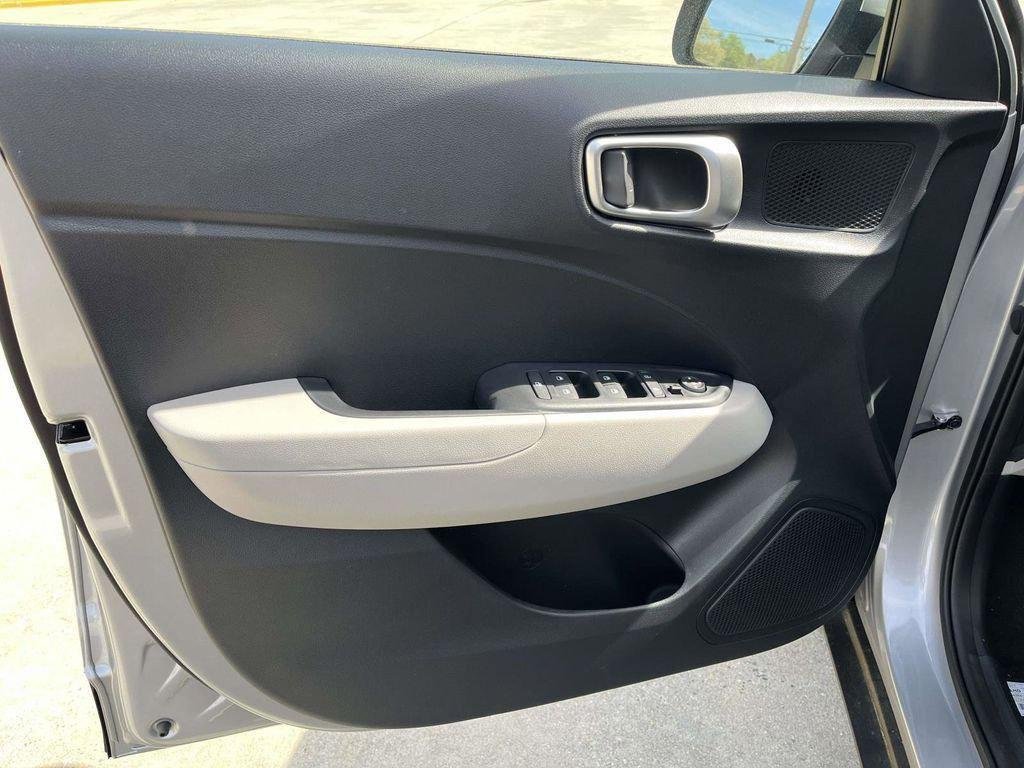 New 2026 Hyundai Venue SEL FWD image 61